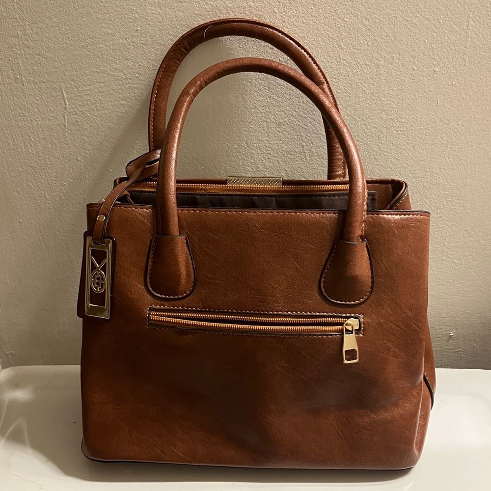 Elegant Brown Handbag